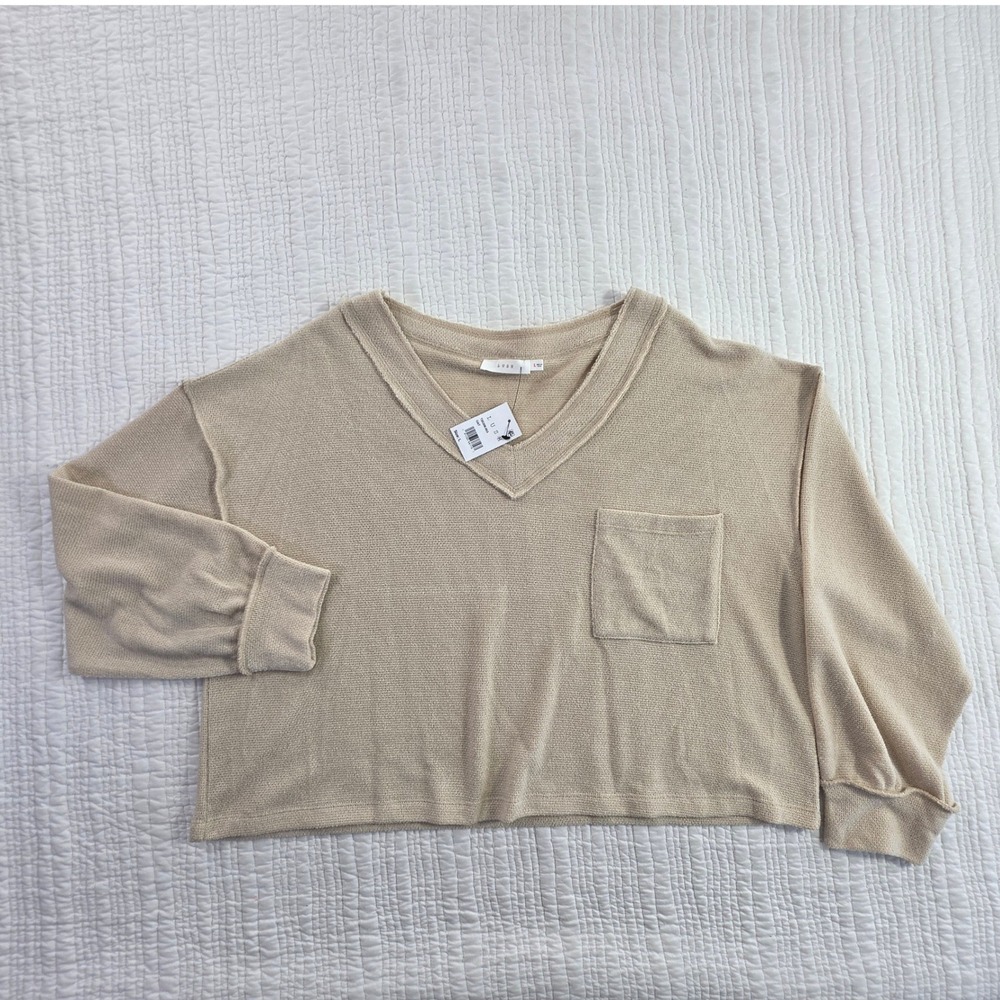 LUSH Oat Beige V-Neck Pocket Pullover Sweater Top NWT Size L T20308 Relaxed Fit